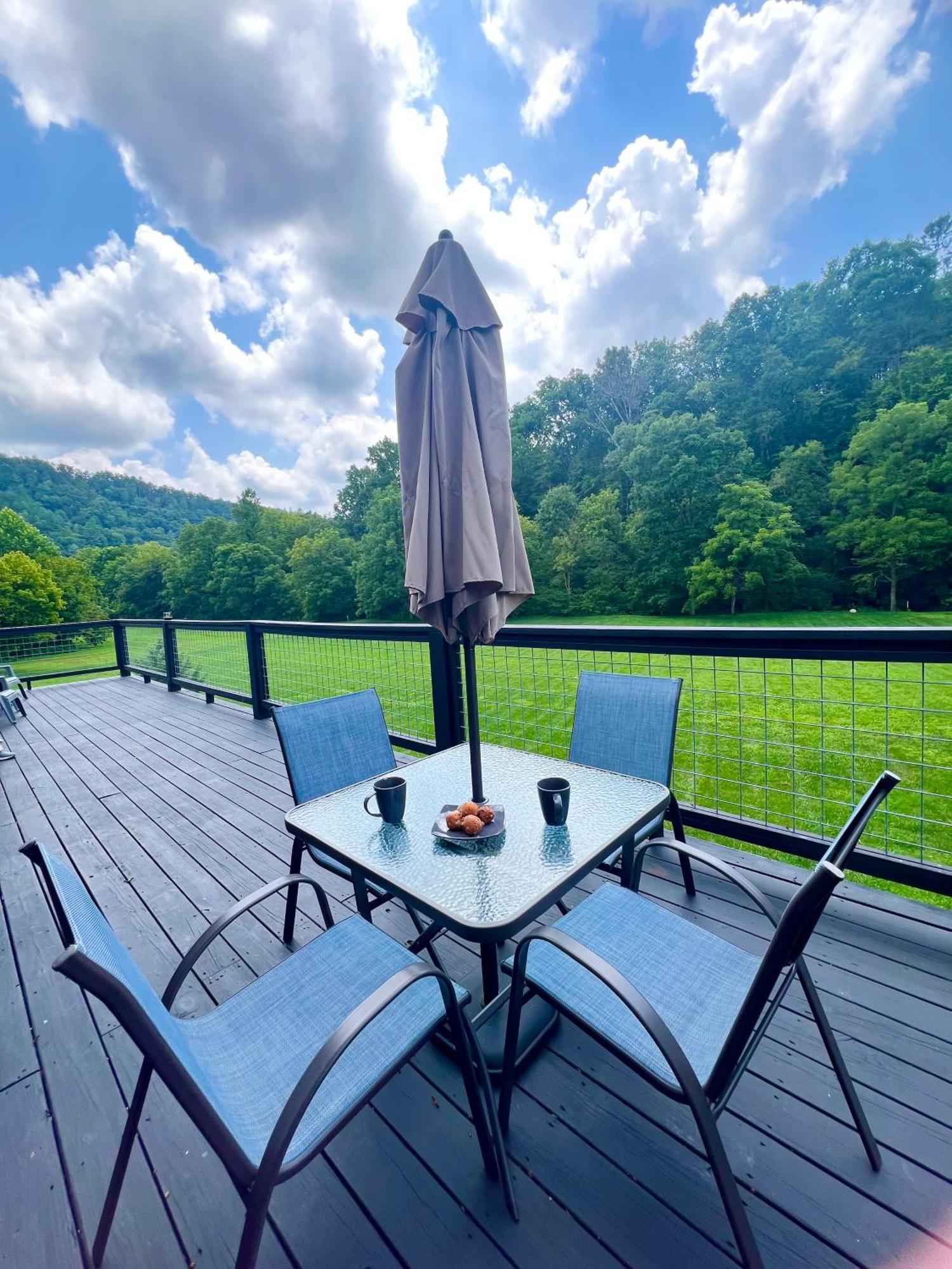 Firefly Fields 2-Acres With Guest House, Game Room, Mountain & River Views Sevierville Luaran gambar