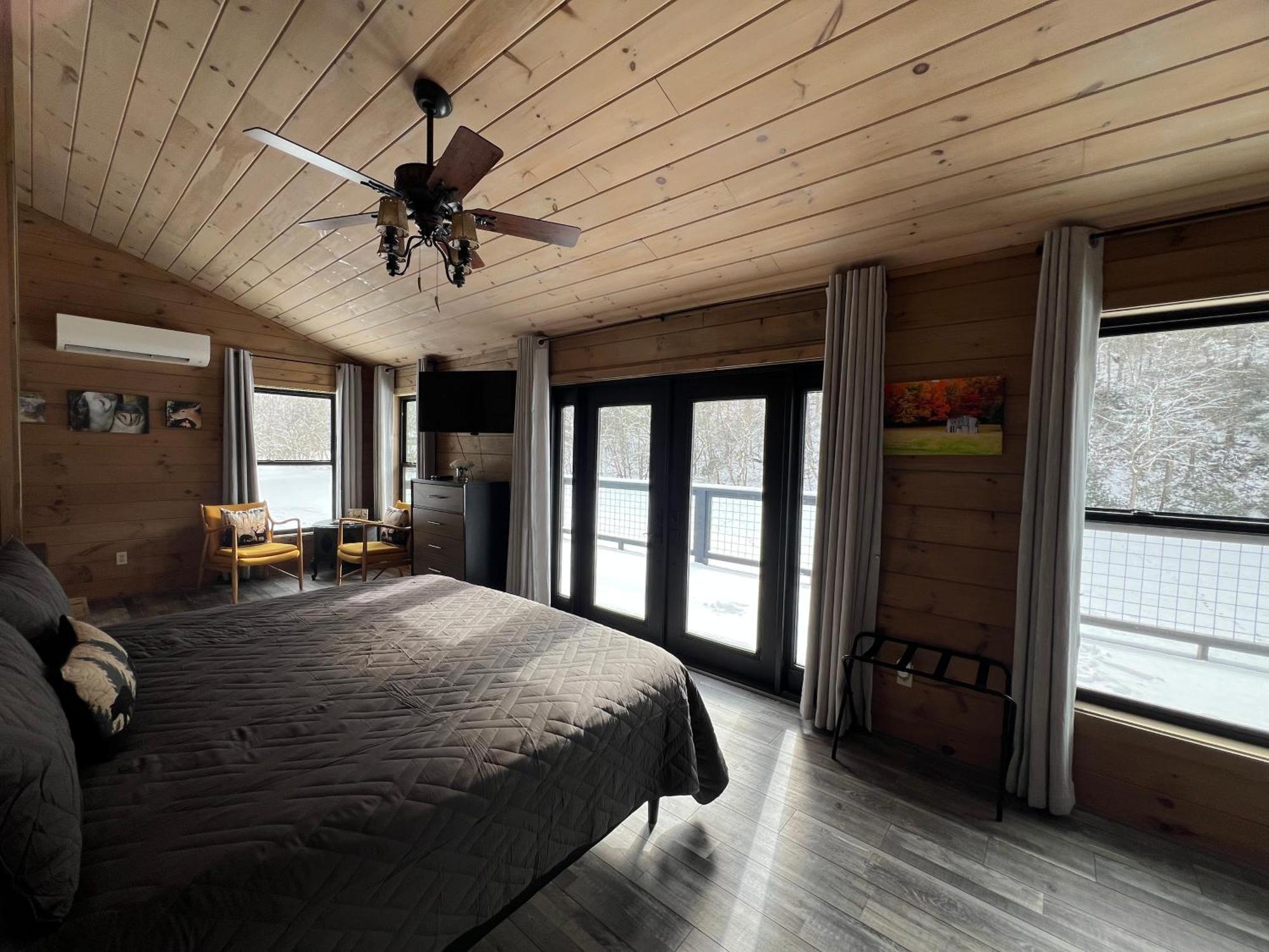 Firefly Fields 2-Acres With Guest House, Game Room, Mountain & River Views Sevierville Luaran gambar