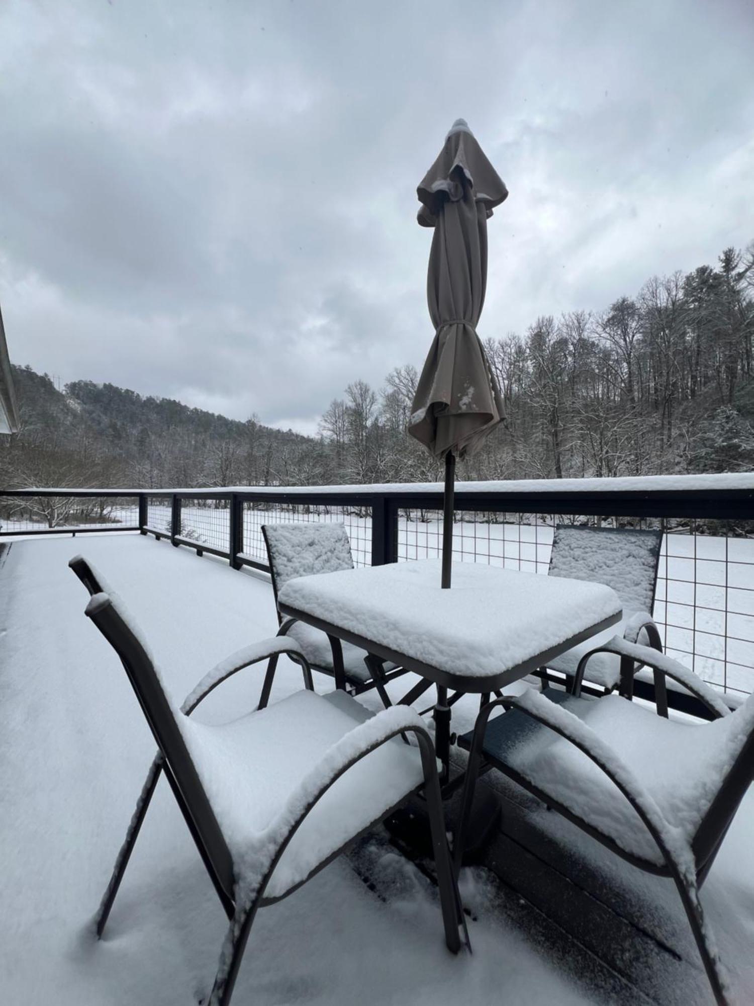 Firefly Fields 2-Acres With Guest House, Game Room, Mountain & River Views Sevierville Luaran gambar